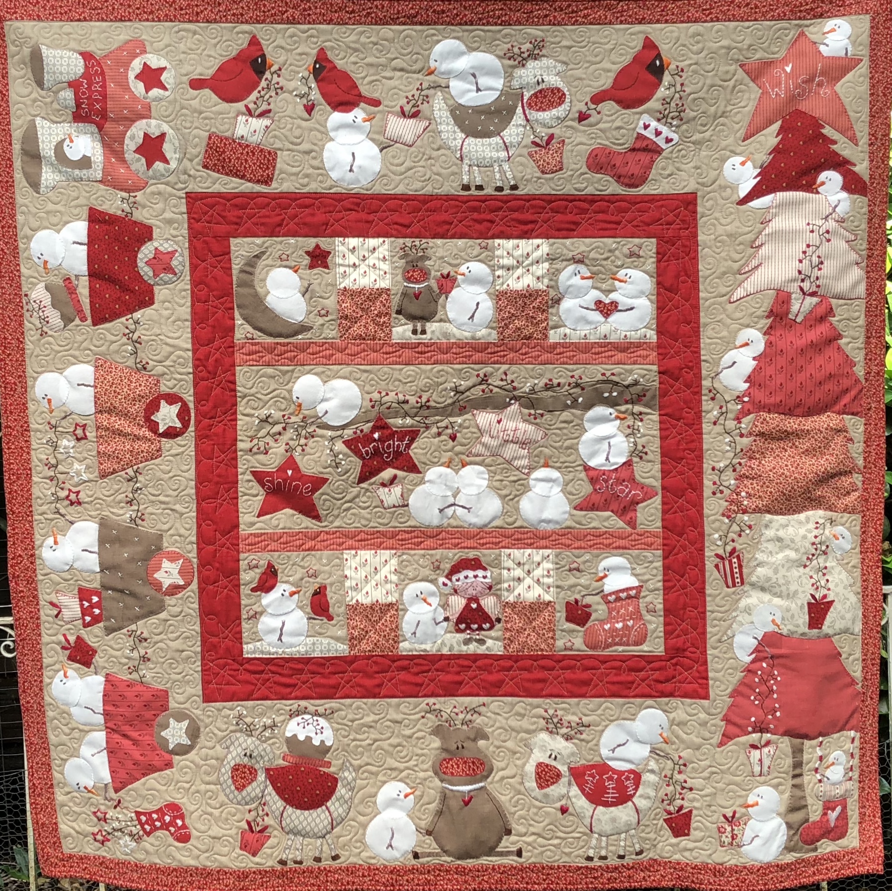 A Day In The Snow by Fig 'n' Berry - Block of Month - The Quilting Room