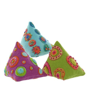 Pyramid Pinny by Sue Spargo